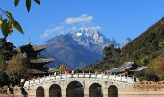 去玉龙雪山住宿哪里方便